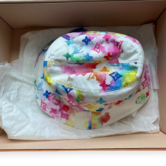 Louis Vuitton Bucket Hat Monogram White Watercolor Multicolor - Picture 6 of 10